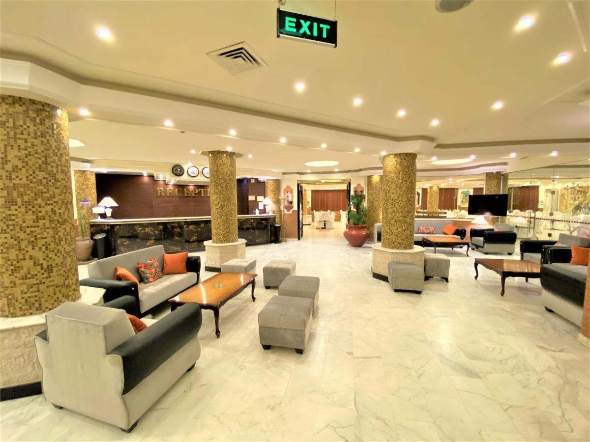 Silk Road Hotel Wadi Musa Exteriör bild
